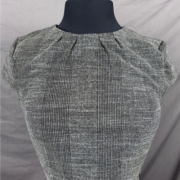 HM Classic Plaid Sheath Career Workwear Office Chic Tailored Pencil Dress Small - Picture 3 of 10